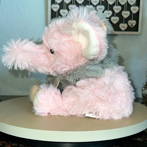 🐘 Elephant Hugs 🐘 - Picture 2 of 9